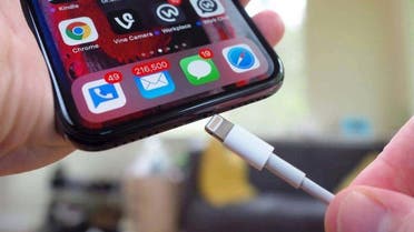 iphone-x-lightning-charger-1-1