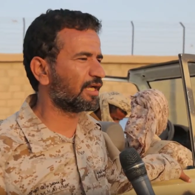 الجيش اليمني يطالب الصليب الأحمر بانتشال جثث الحوثيين