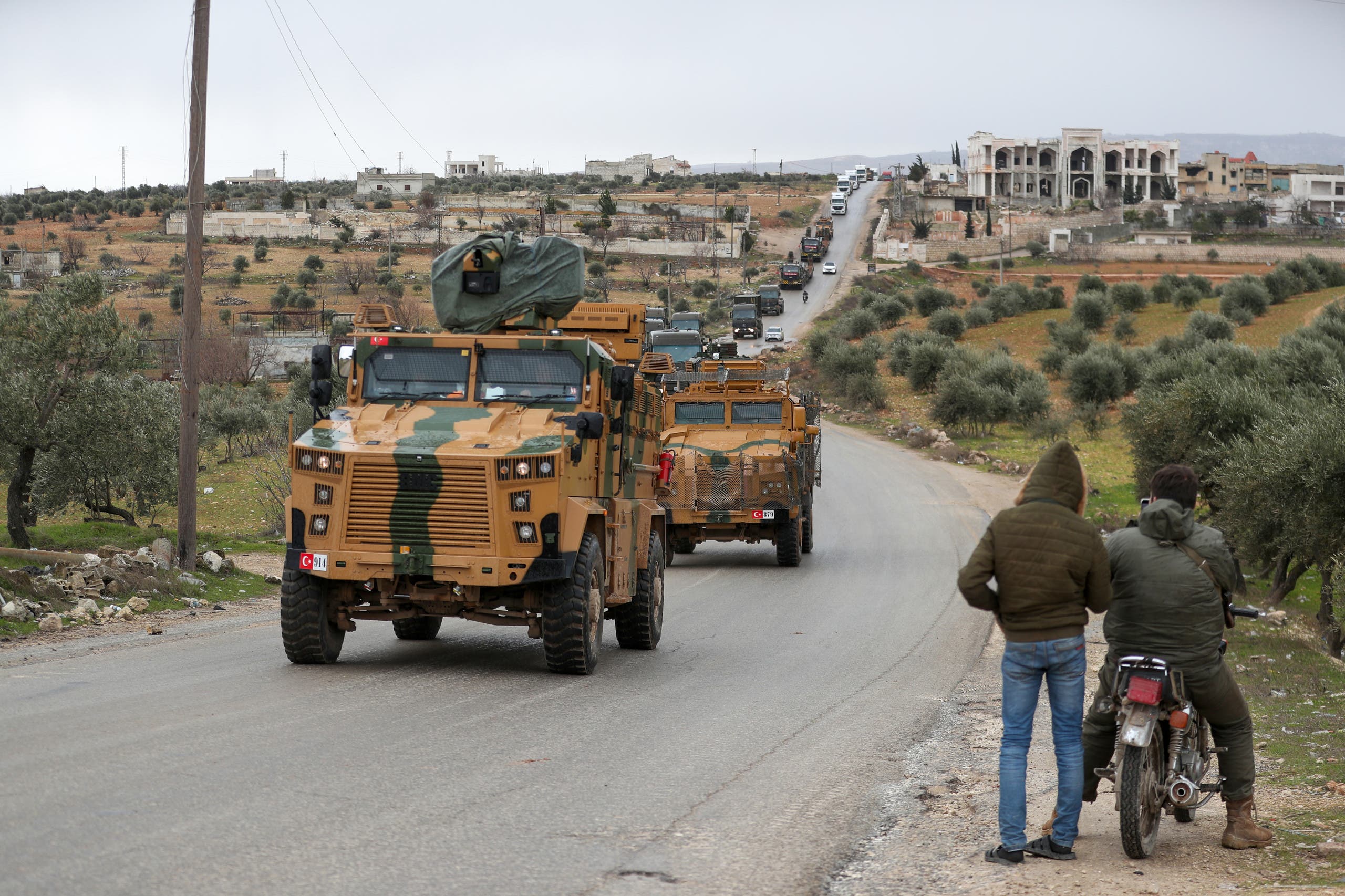 تعزيزات تركية إلى إدلب 