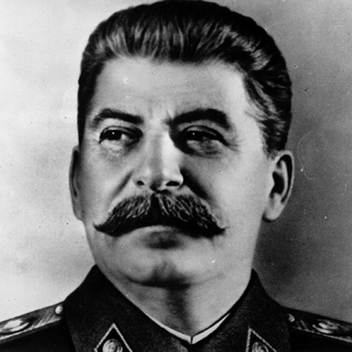 صورة للقائد السوفيتي جوزيف ستالين