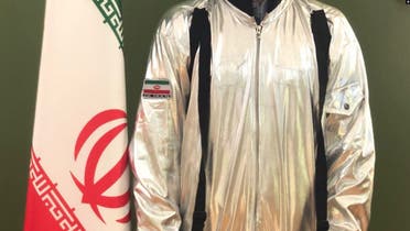 صورة بدلة فضاء ايرانية تثير السخرية