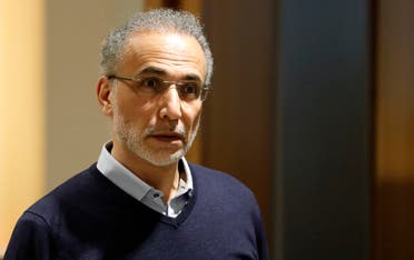 Swiss leading Islamic scholar Tariq Ramadan arrives at the Palais de Justice (Law Court) of Paris, on February 13, 2020. (AFP)
