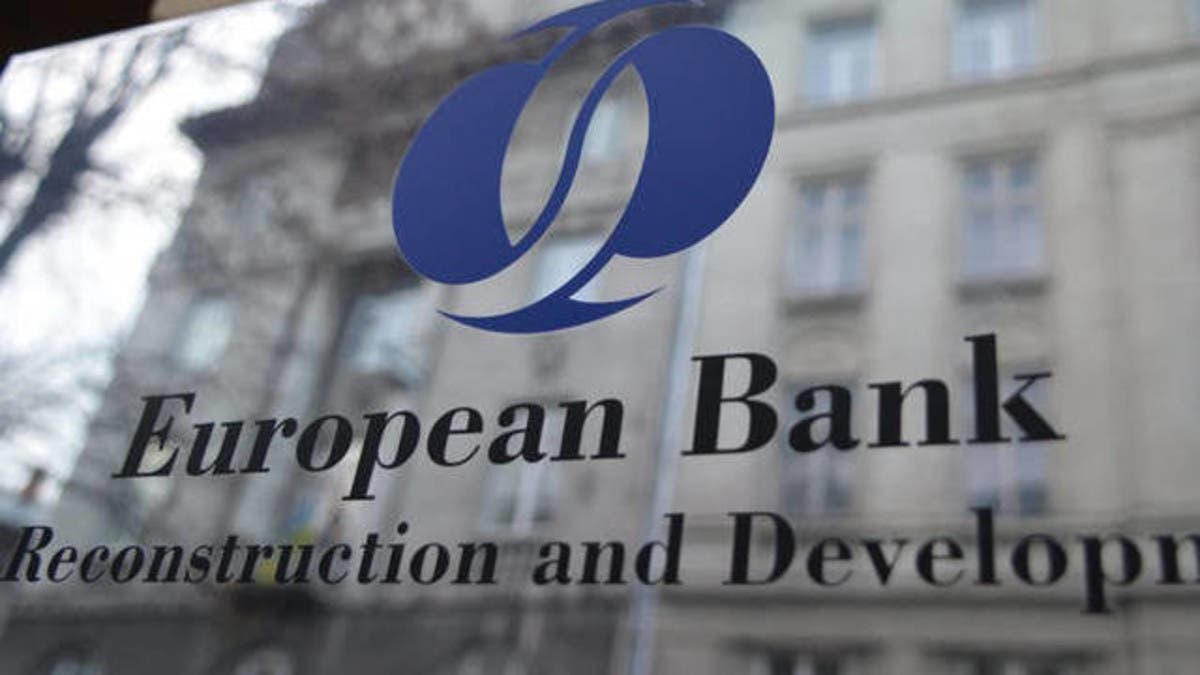 البنك الأوروبي لإعادة الإعمار: الاقتصاد الأوكراني سينكمش بنحو الثلث خلال 2022