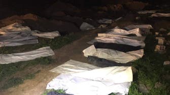صور وجثث.. النظام يعثر على مقبرة جماعية بريف دمشق