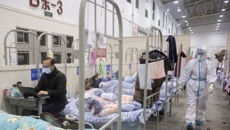 إصابات كورونا تتراجع بالصين.. ووفاة مدير مستشفى في ووهان
