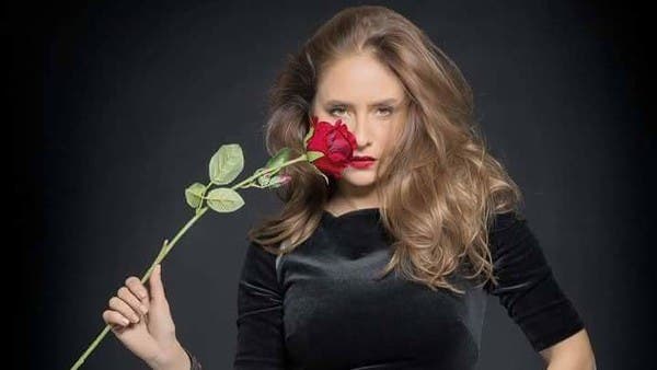 نيللي كريم للعربية.نت: أعشق الكوميديا وأضحك من اتهامي بالنكد