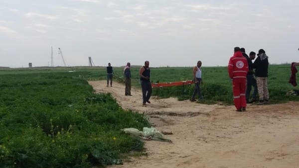 الجيش الإسرائيلي يقتل فلسطينياً بزعم زرعه عبوة ناسفة