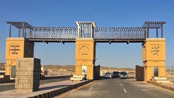كورونا.. باكستان تحجر على نحو 200 شخص قرب حدود إيران