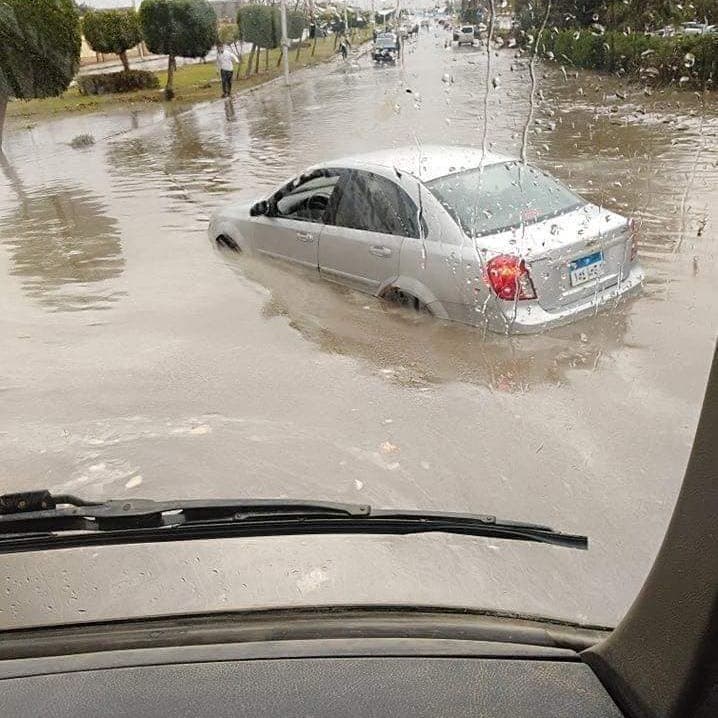 شوارع غارقة وتعطيل الدراسة.. موجة طقس سيئ تجتاح مصر