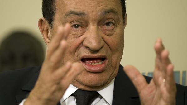 طبيب حسني مبارك يفجر مفاجأة.. أصابه مرض نادر!