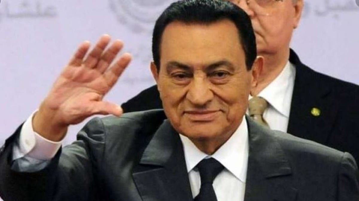 محامي مبارك يروي موقفاً مع الرئيس المصري الراحل في السجن