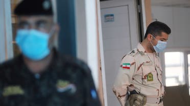 A member of Iranian Border Guards wears a protective face mask, finside the Shalamcha Border Crossing, after Iraq shut a border crossing to travelers between Iraq and Iran, Iraq. (File photo: Reuters)