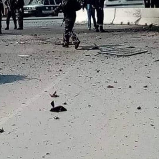شاهد لحظة تفجير انتحاريي تونس نفسيهما قرب سفارة أميركا