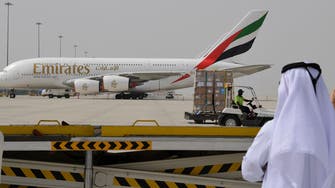 الإمارات: تعليق الطيران  لـ4 بلدان ووقف التأشيرات بسبب كورونا