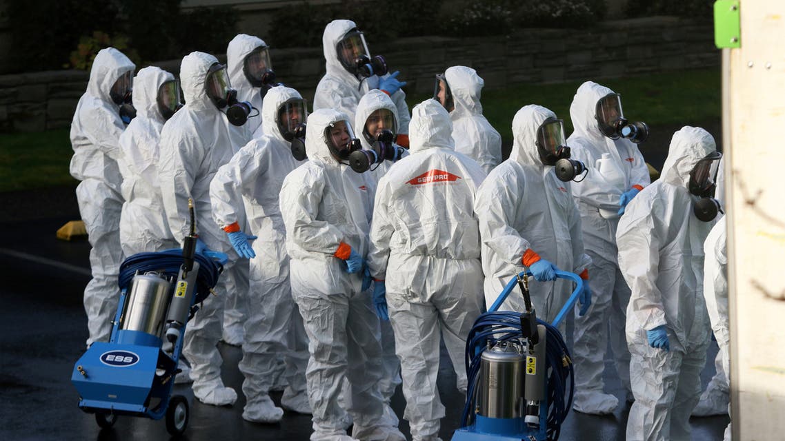 Servpro cleanup crew prepare to enter Life Care Center of Kirkland, the Seattle-area nursing home at the epicenter of one of the biggest coronavirus outbreaks in the US, March 11, 2020. (File photo: Reuters)