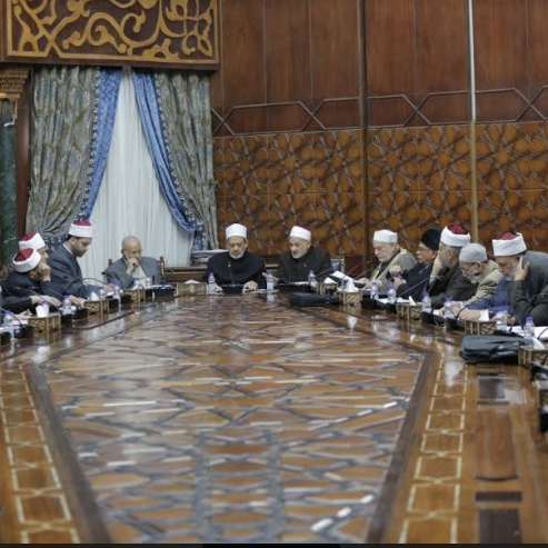 الأزهر يلغي تعيين قيادي إخواني رئيساً لأكاديمية الدعاة