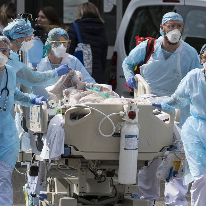 فرنسا تعلن وفاة أول طبيب بفيروس كورونا