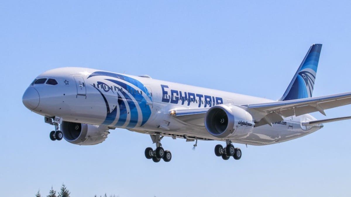 لماذا خرجت مصر للطيران من تصنيف أفضل 100 شركة عالمية؟