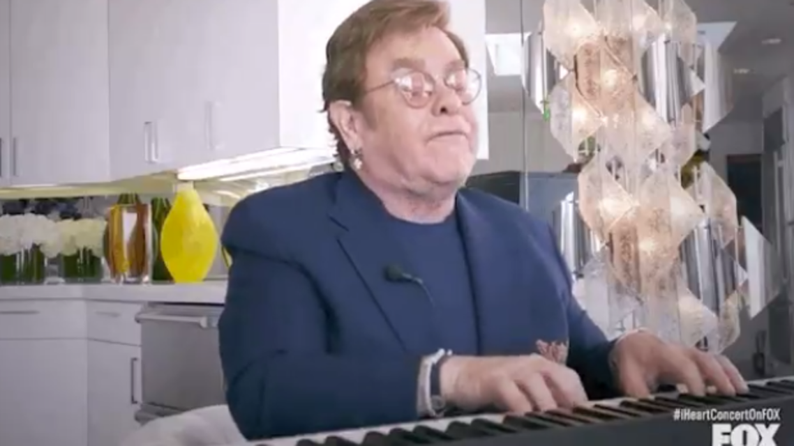 Elton John during the coronavirus living room concert (Twitter)