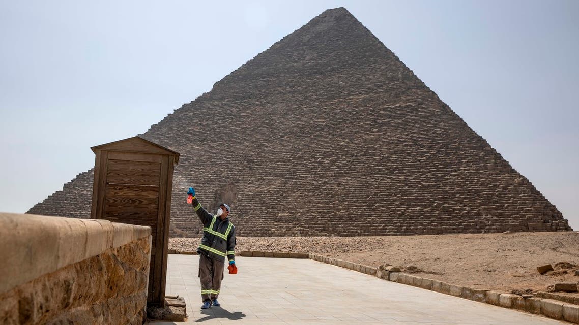 مصر تتوقع ارتفاع عجز الموازنة لـ 7.8%