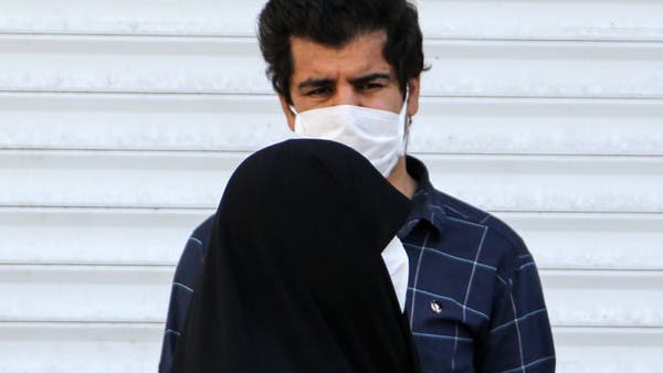 إيران تغص بالإصابات.. وعين السلطة على "الآداب"