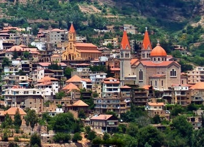 من بشري (شمال لبنان)