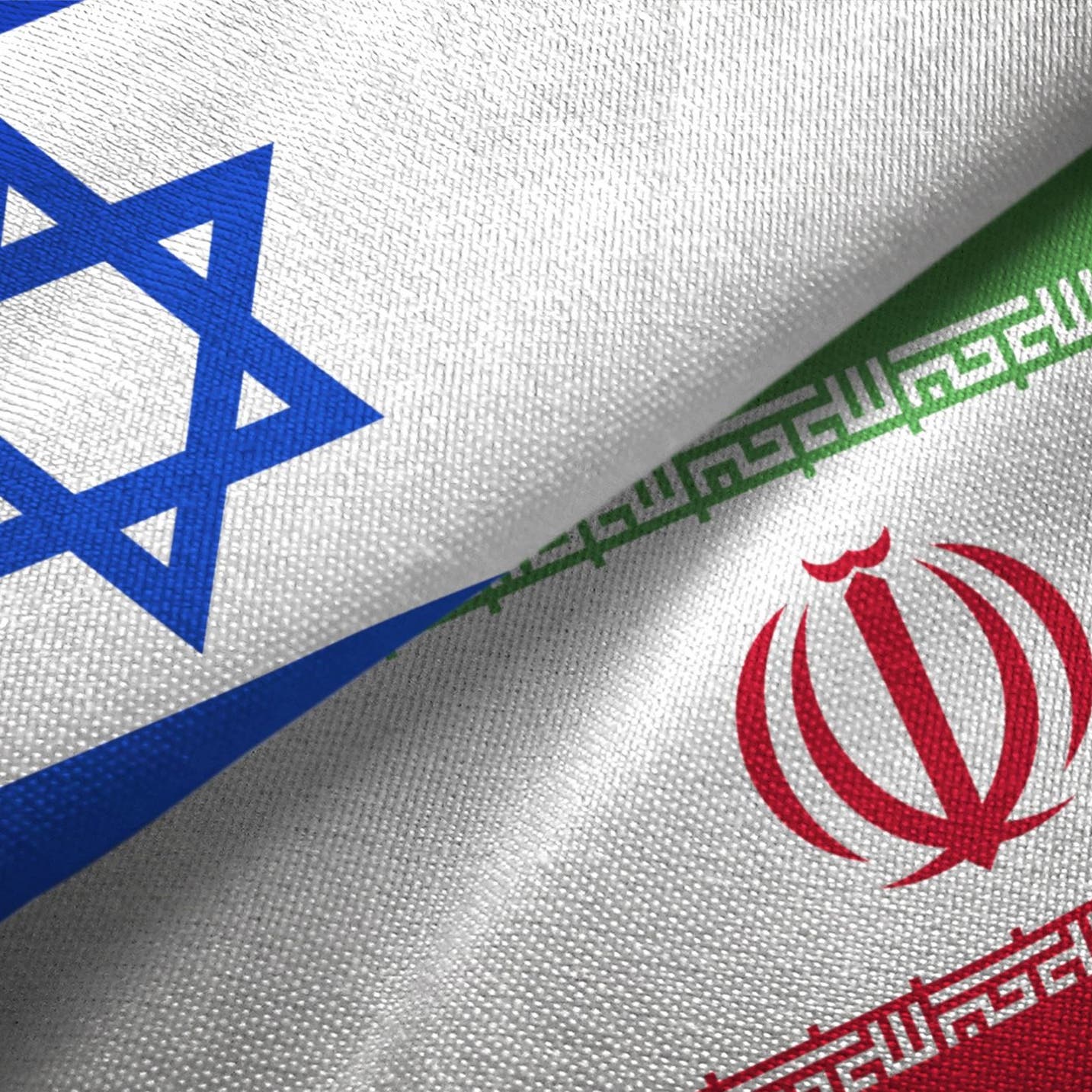 مسؤول إسرائيلي: اتفاق نووي محدّث مع إيران أو خطة هجوم