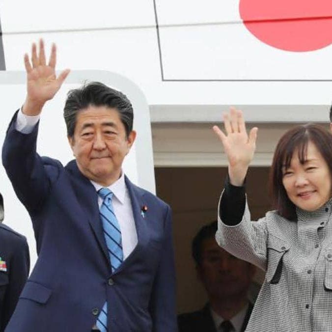 بعد فيديو الكلب.. زوجة رئيس وزراء اليابان تثير غضباً
