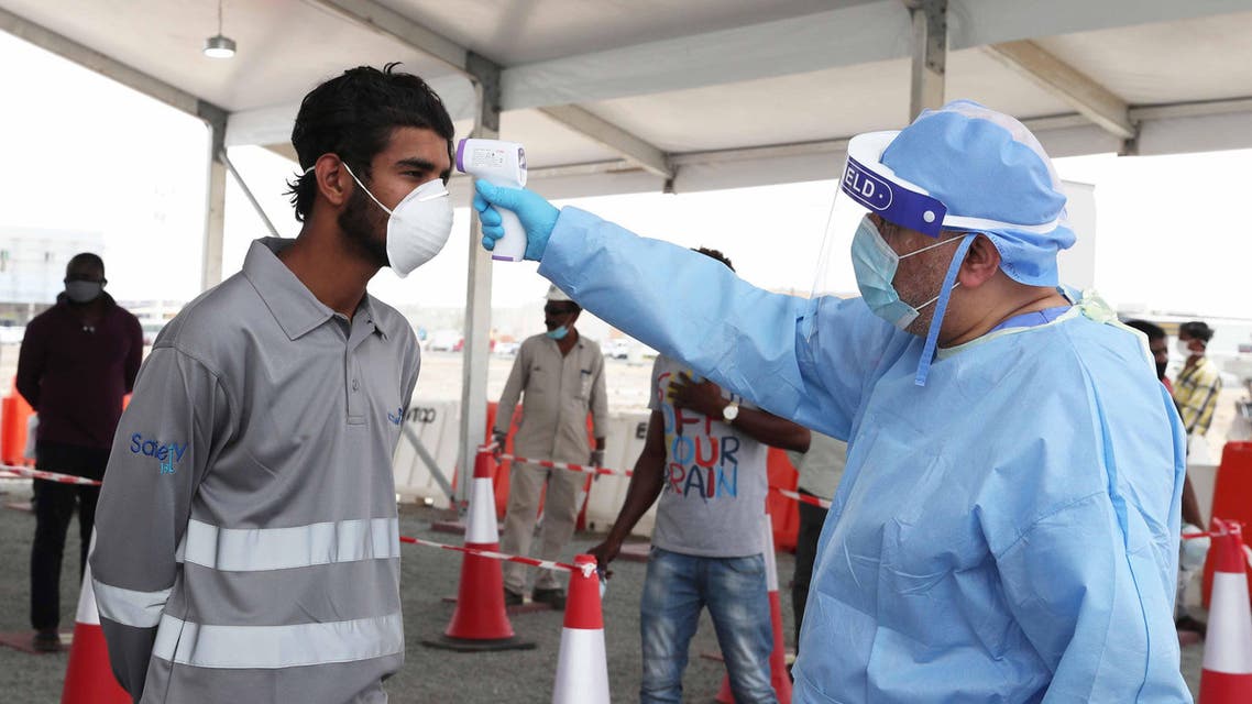THUMBNAIL_ Abu Dhabi testing workers (WAM)