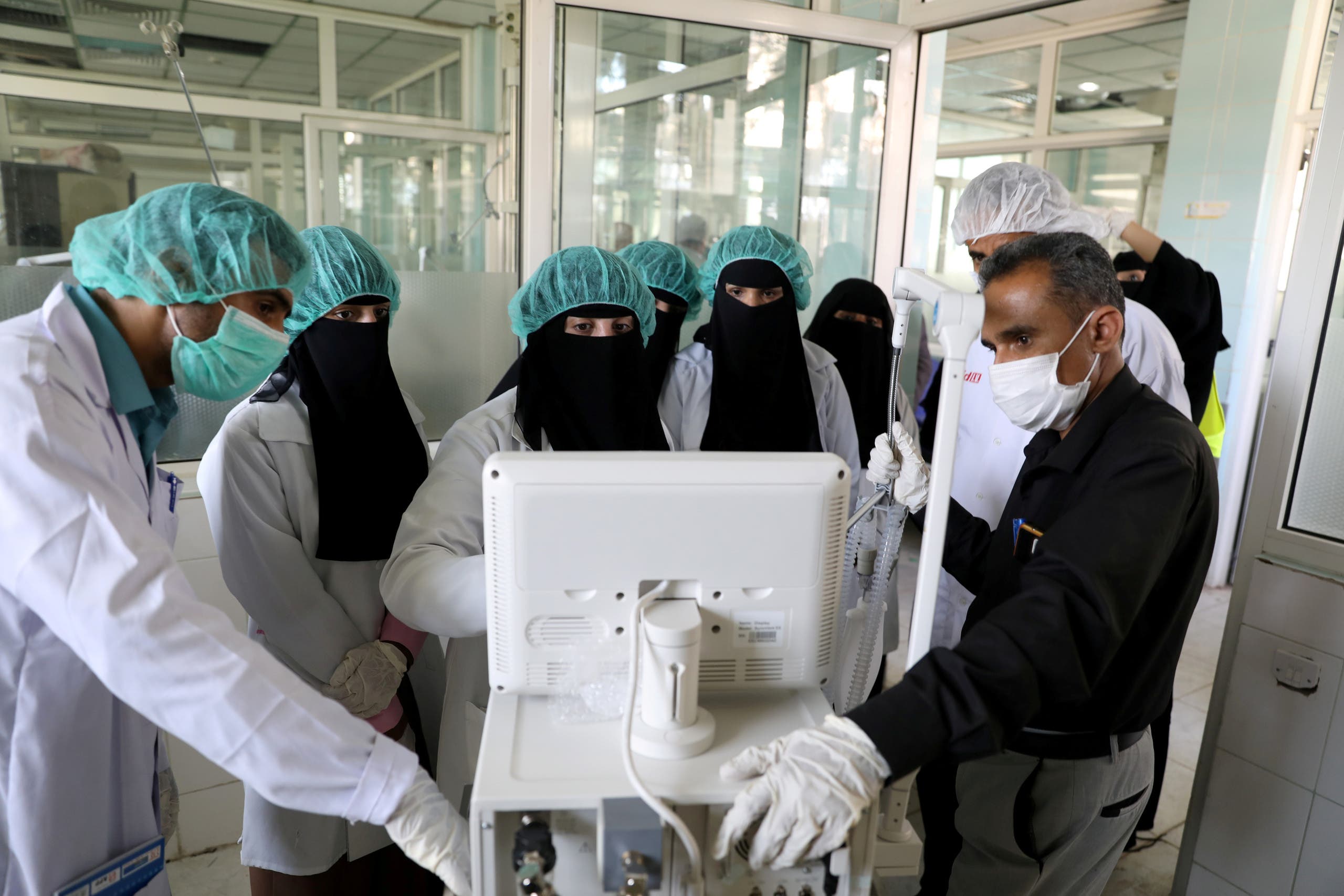 Coronavirus Warhit Yemen struggles to trace its sole confirmed case