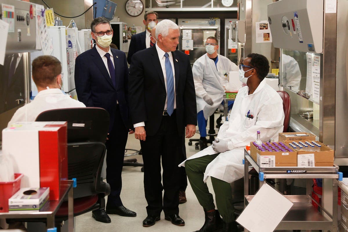 Pence visits the molecular testing lab at Mayo Clinic on April 28, 2020, in Rochester, Minnesota. (AP)