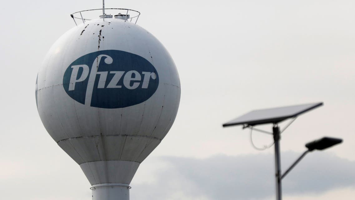 A logo of American pharmaceutical corporation Pfizer Inc., is pictured in Toluca, Mexico. (File photo: Reuters)