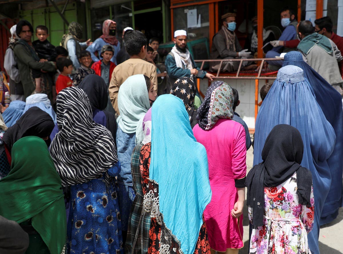 More than 250,000 families in the capital Kabul started receiving ten flat ‘Naan’ breads per day in the first phase of the project. (Reuters)