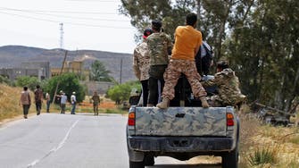 غضب فرنسي.. أنقرة تورد المتطرفين إلى ليبيا