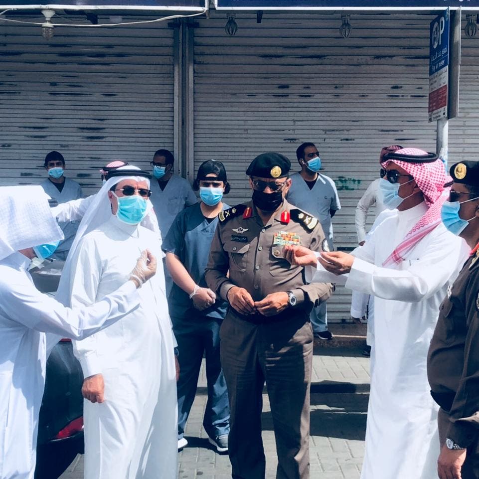 السعودية.. كيف تواجه خميس مشيط تجمعات العمالة؟