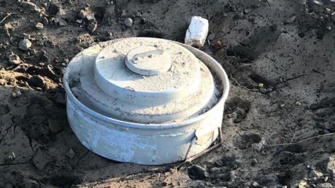 لغم جرفته السيول من الأراضي اليمنية إلى جازان
