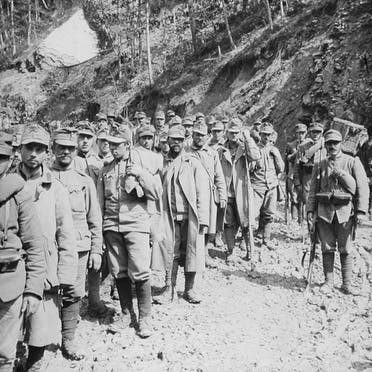 صورة لأسرى نمساويين بالحرب العالمية الأولى