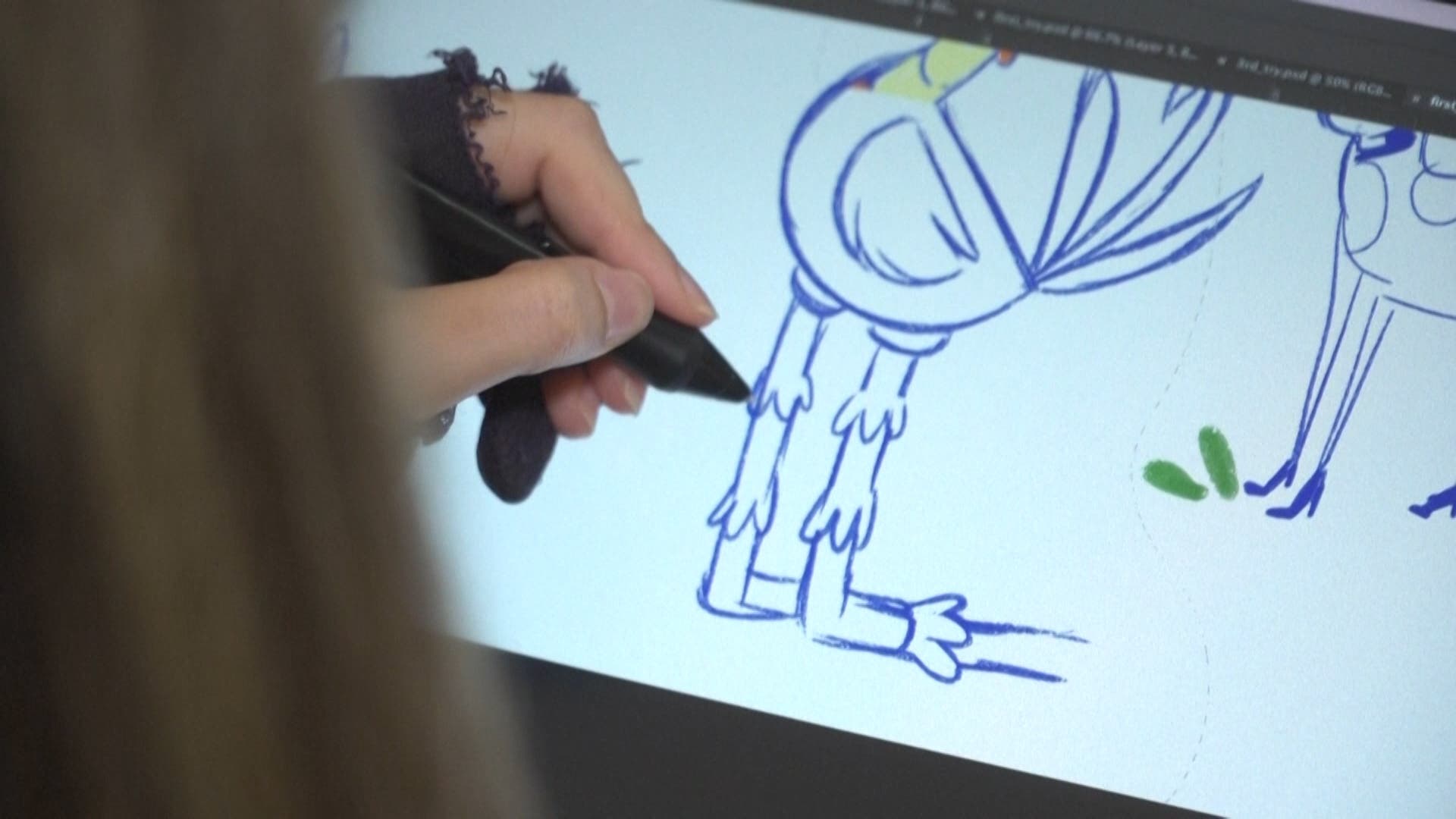 Hollywood artist tutors Arabic-speaking kids during pandemic 4