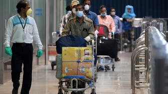قفزة في أعداد المسافرين عبر مطارات الإمارات الشهر الجاري