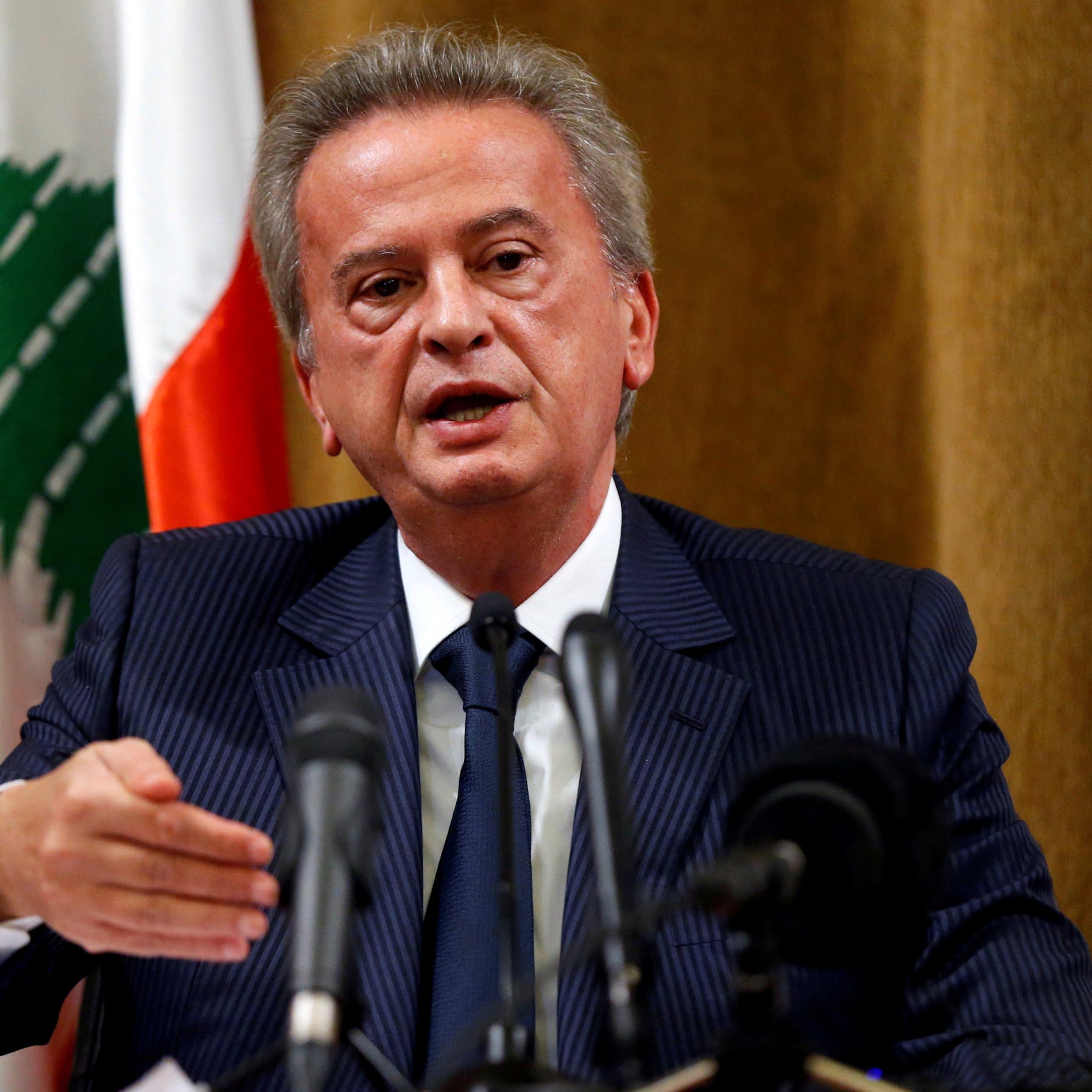 حاكم مصرف لبنان يتعهد: سننهي الخلاف الحكومي بشأن صندوق النقد
