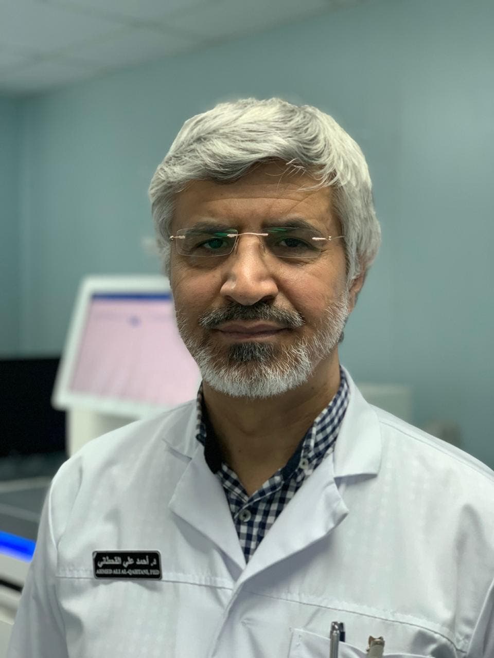 الدكتور أحمد القحطاني