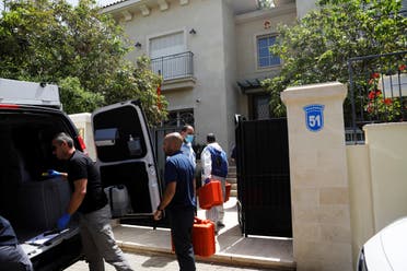 الشرطة الإسرائيلية أمام منزل السفير