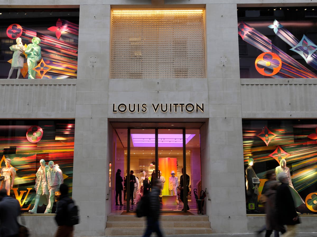 Louis Vuitton set to raise prices due to increased costs