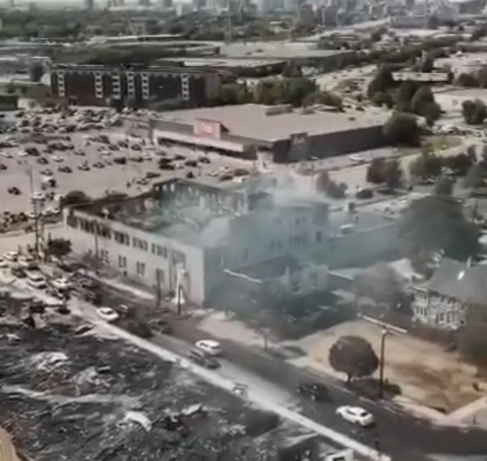 صور جوية للحرائق في مينابوليس الأميركية