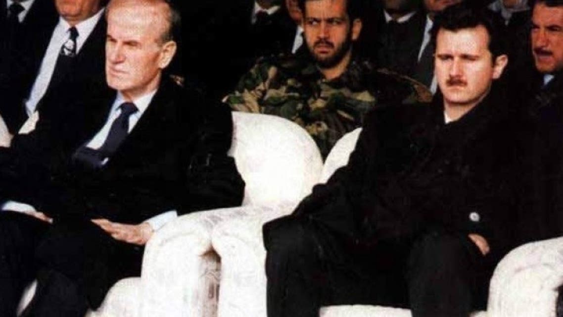 بذكرى وفاته الـ20 هذا ما جرى للرضيع حافظ الأسد