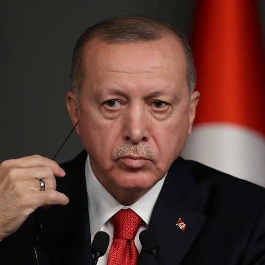 باباجان: لا حل لمشكلات تركيا دون تغيير الحكومة