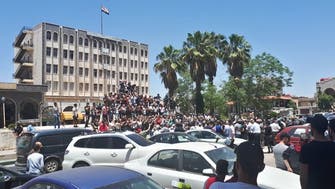 "قيصر" بعد ساعات.. والأسد يفرق المظاهرات بـ"البعثيين"