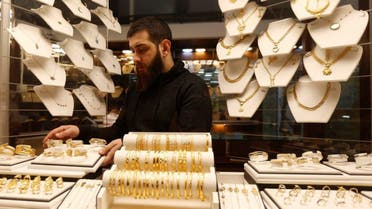 Lebanon: people bound to sell their Gold