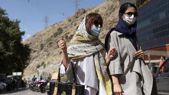 Coronavirus: Iran cases continue to surge, government launches mask campaign