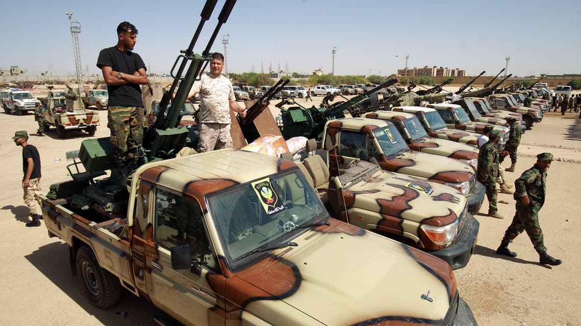 عناصر من الجيش الوطني الليبي في بنغازي(أرشيفية- فرانس برس9